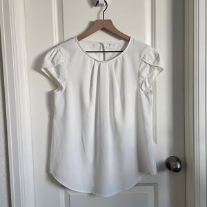 Chic White Cap Sleeve Blouse